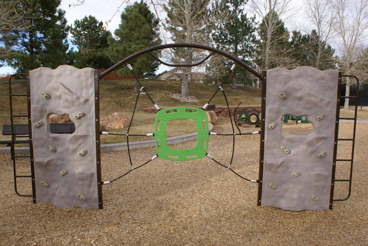 Rockwall and rope climbing structure at Tallyns Reach Park